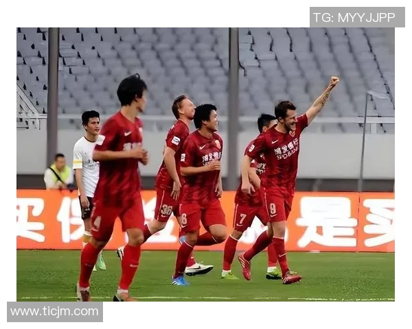 奥斯卡扎瓦达进球助力球队逆转胜利引发球迷热议