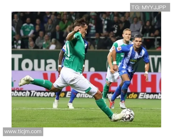 汉堡大胜云达不莱梅，成功重返德乙联赛舞台