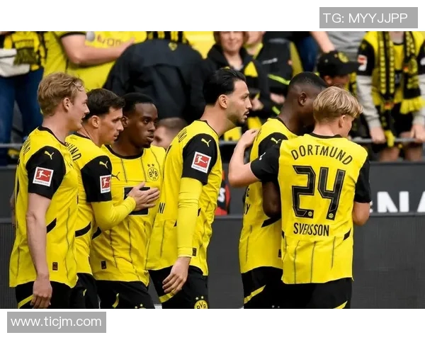 门兴遭遇重大挫折,拜仁慕尼黑3-0主场完胜揭开局面 门兴遭遇重大挫折,拜仁慕尼黑3-0主场完胜揭开局面